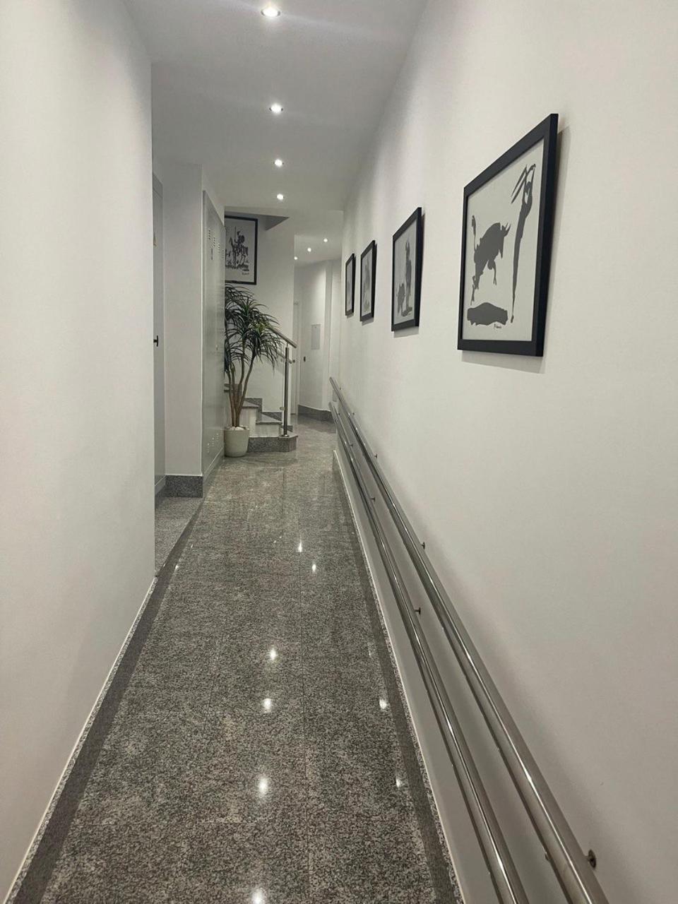 Edificio Gran8nerja